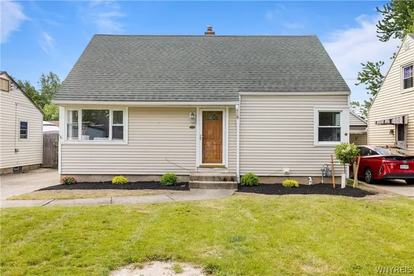$250,000 | 296 Westchester Boulevard, Tonawanda, NY 14217