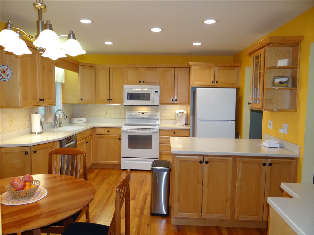 468 Veteran Hill Road Horseheads, NY 14845 - Photo 4 of 46