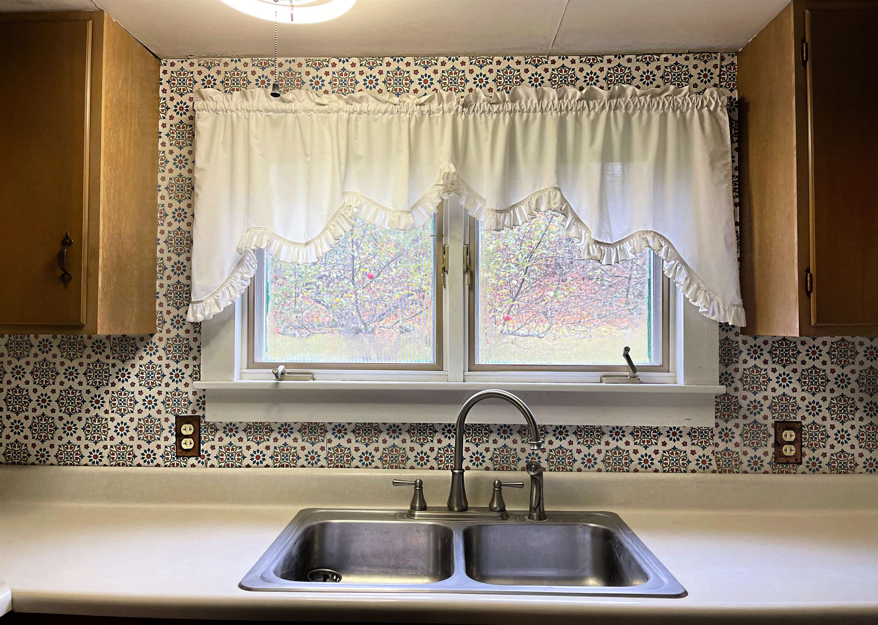 104 Thaddeus Stevens Road Peacham, VT 05862 - Photo 11 of 40