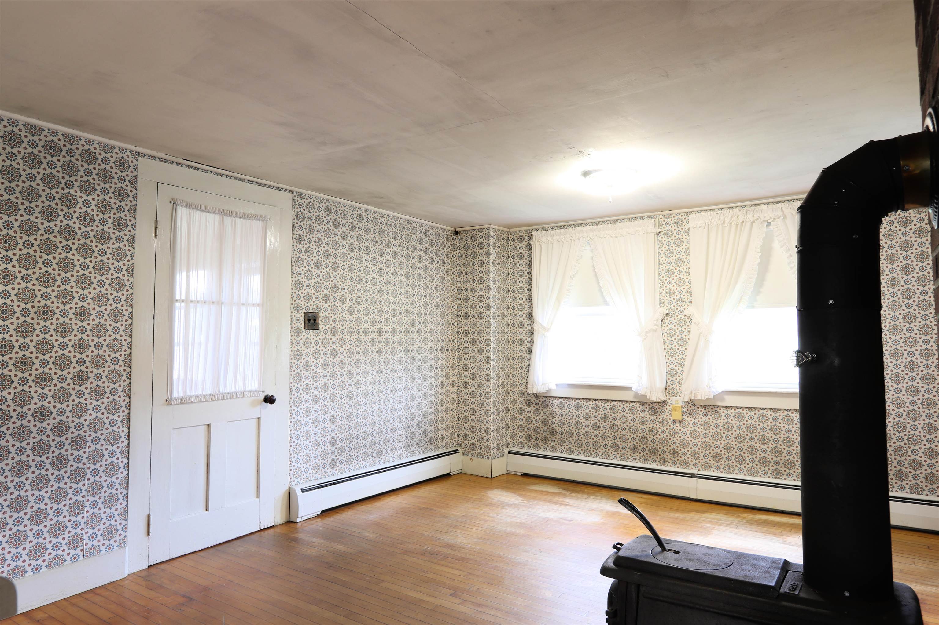 104 Thaddeus Stevens Road Peacham, VT 05862 - Photo 12 of 40