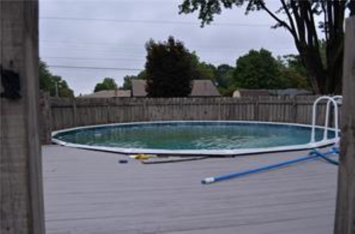 142 Hoss Road Indianapolis, IN 46217 - Photo 28 of 34 Gallery Image 28