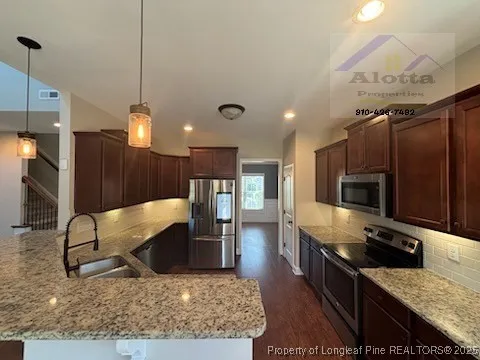 $2,400 | 5114 Paul Peel Place, Hope Mills, NC 28348