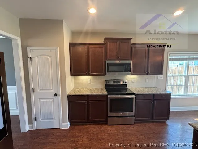 $2,400 | 5114 Paul Peel Place, Hope Mills, NC 28348