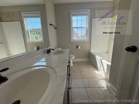 $2,400 | 5114 Paul Peel Place, Hope Mills, NC 28348