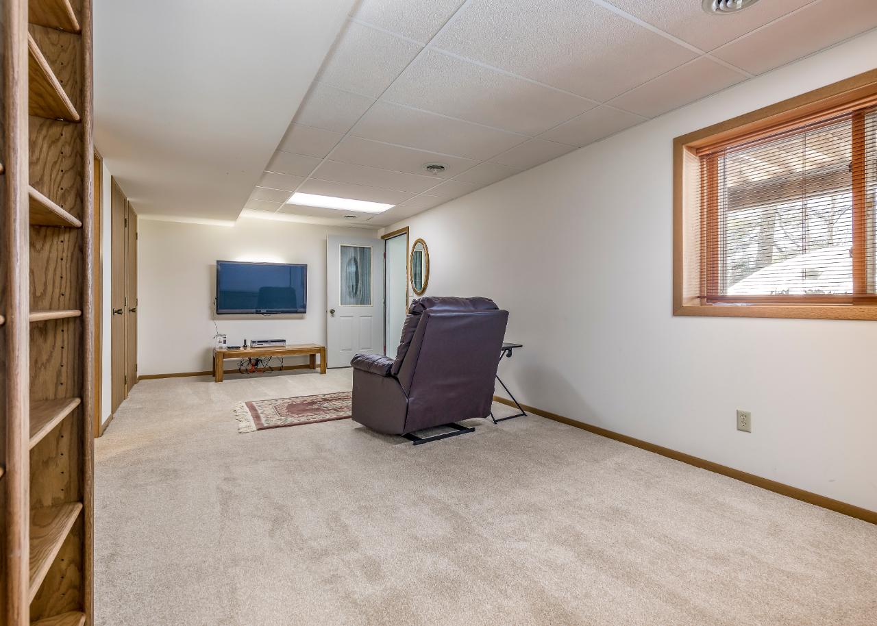 10284 Blue Lake Road Minocqua, WI 54548 - Photo 15 of 30 Gallery Image 15