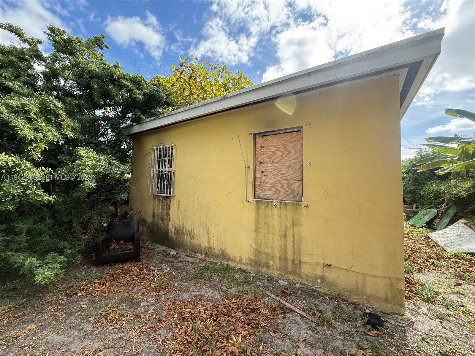 1865 Northwest 70th Street Miami, FL 33147 - Photo 4 of 9 Photo 4