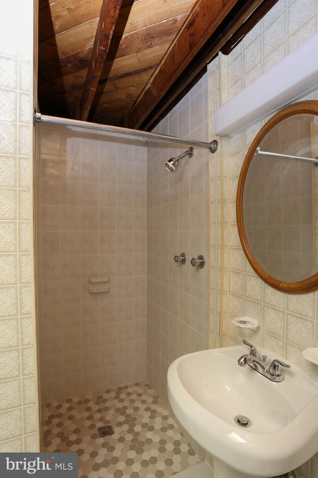 6410 Chell Road Columbia, MD 21044 - Photo 30 of 39 Gallery Image 30