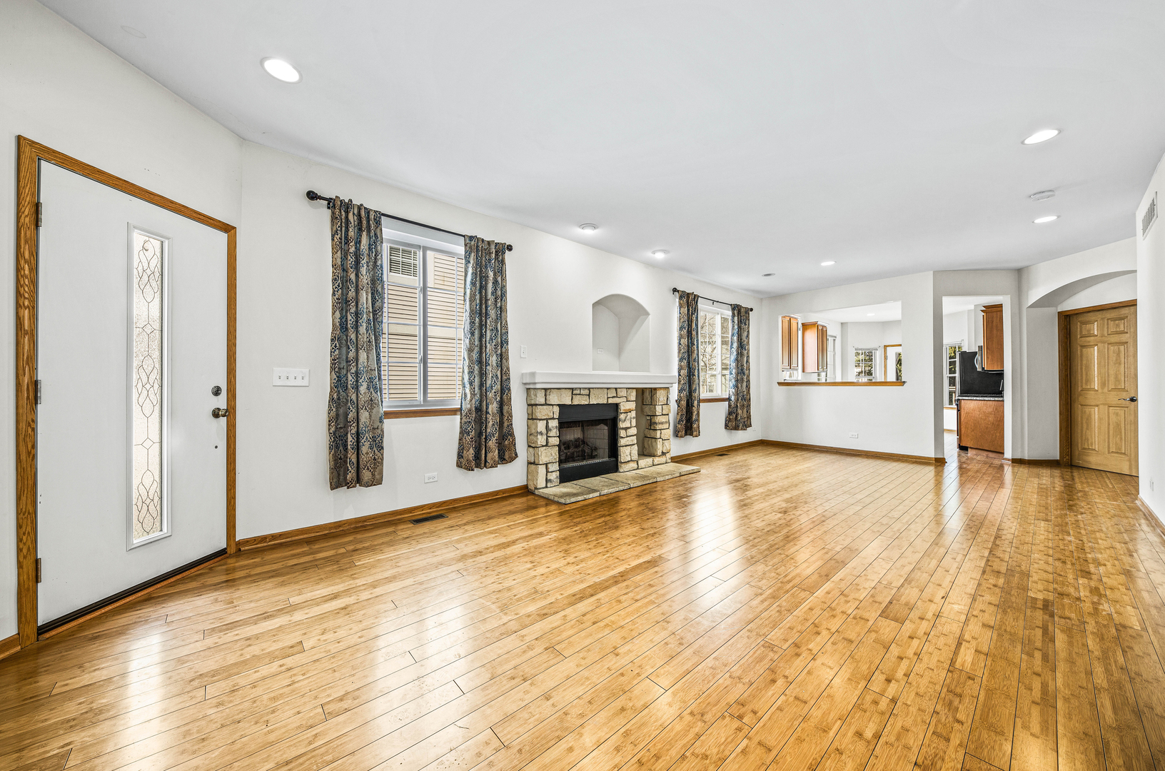 1222 Townes Circle Aurora, IL 60502 - Photo 11 of 30