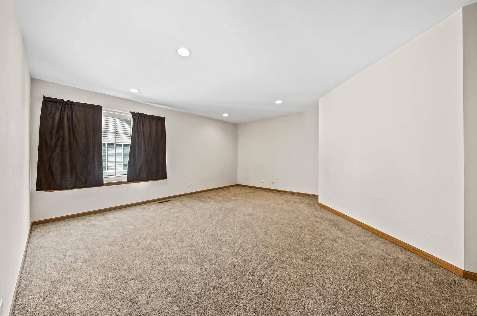 1222 Townes Circle Aurora, IL 60502 - Photo 13 of 30