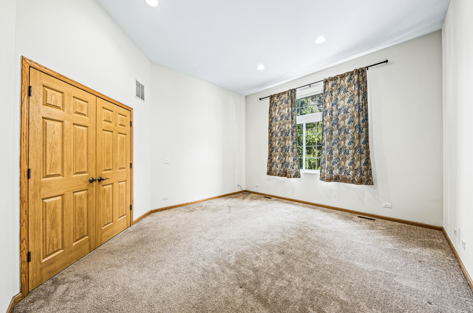 1222 Townes Circle Aurora, IL 60502 - Photo 23 of 30