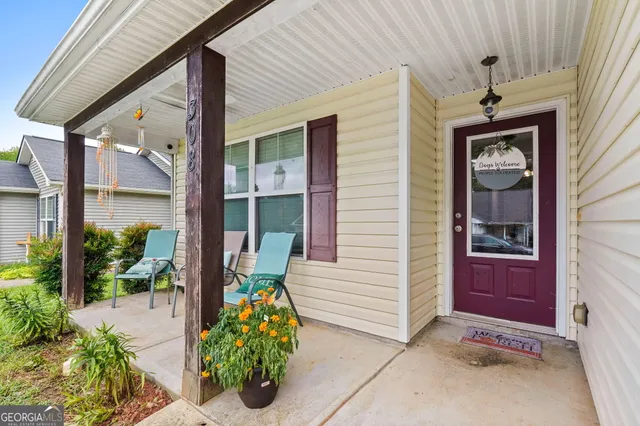 a front view of a house