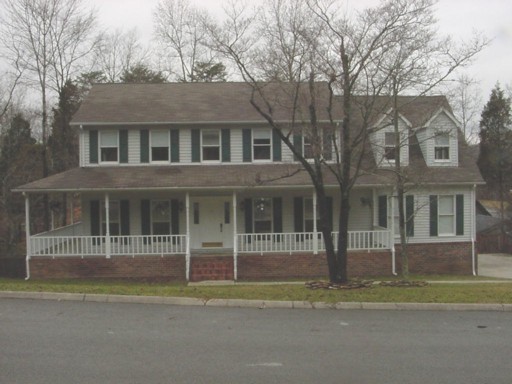 115 Chestnut Hill Road Oak Ridge, TN 37830 - Photo 1 of 1 Primary Photo