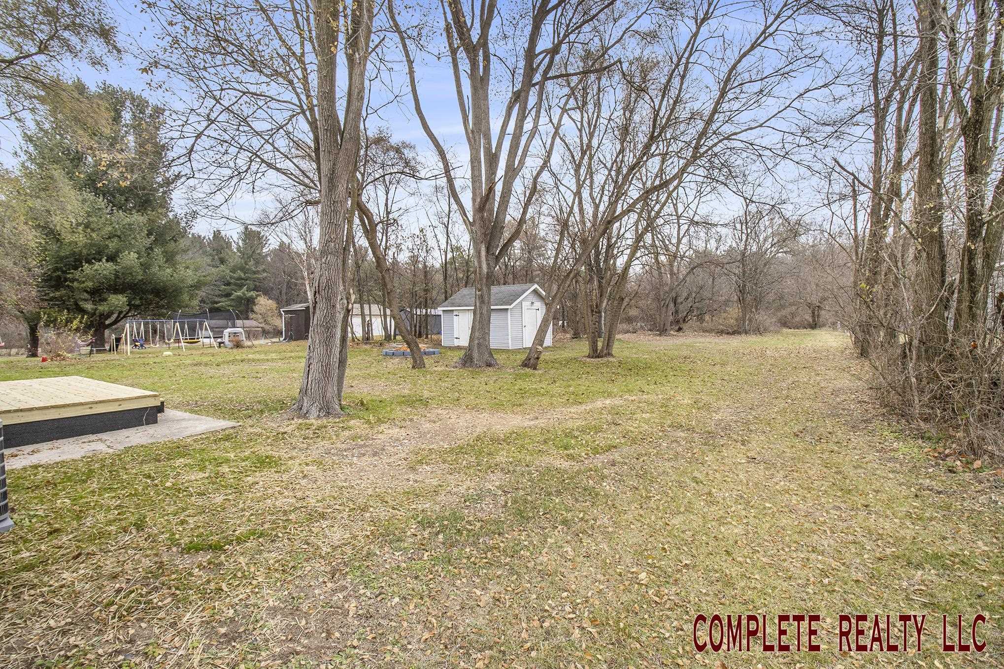 6096 North Gale Road Davison, MI 48423 - Photo 4 of 39