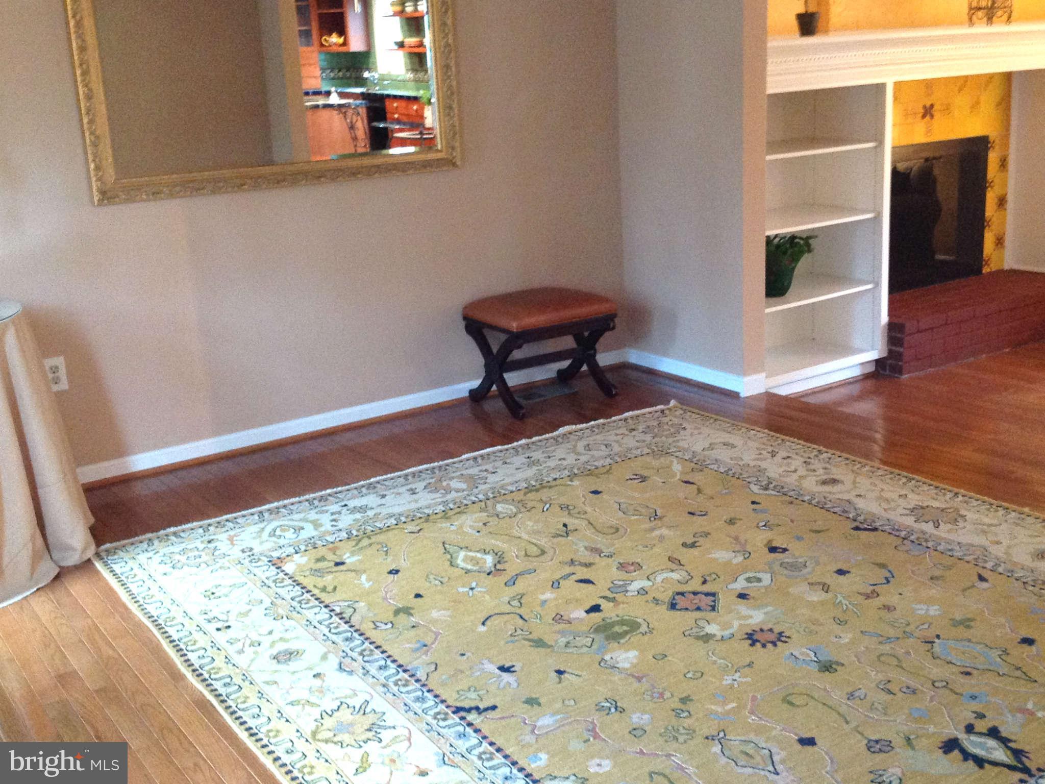 14903 Running Ridge Lane Silver Spring, MD 20906 - Photo 7 of 30 Living Room