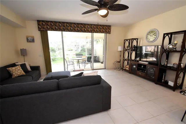 $4,500 | 7624 Bergamo Avenue, Unit 4B, Sarasota, FL 34238