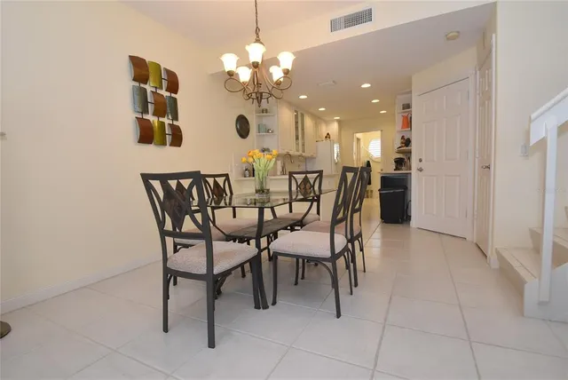 $4,500 | 7624 Bergamo Avenue, Unit 4B, Sarasota, FL 34238