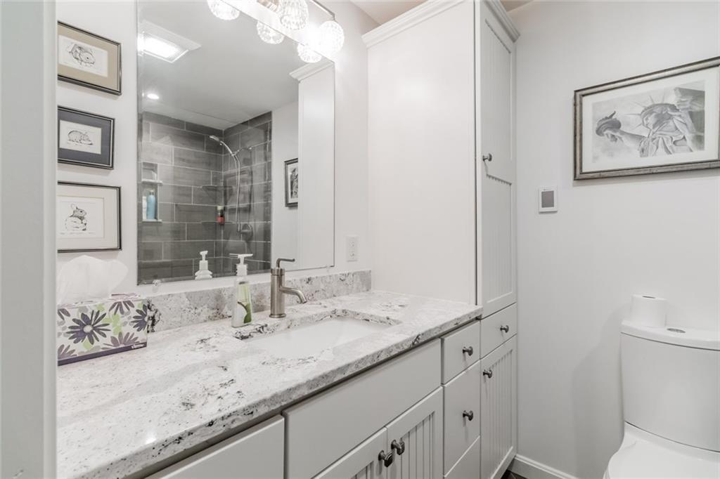 65 Applegate Lane, Unit 65 Falmouth, ME 04105 - Photo 21 of 35 Master bath with custom tiled...