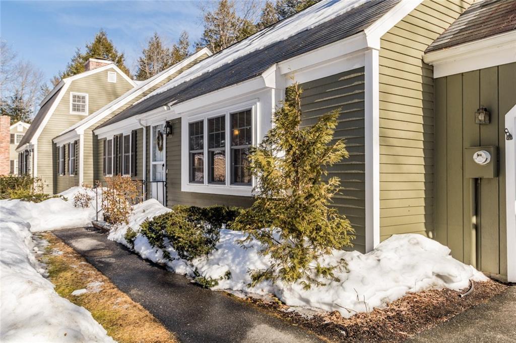 65 Applegate Lane, Unit 65 Falmouth, ME 04105 - Photo 3 of 35 Photo