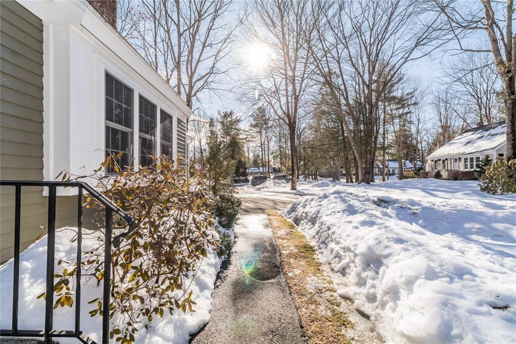 65 Applegate Lane, Unit 65 Falmouth, ME 04105 - Photo 4 of 35 Photo