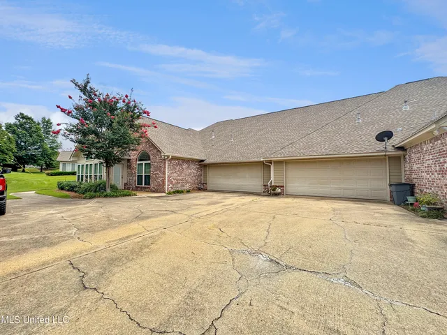 $273,000 | 1740 Independence Boulevard, Flowood, MS 39232