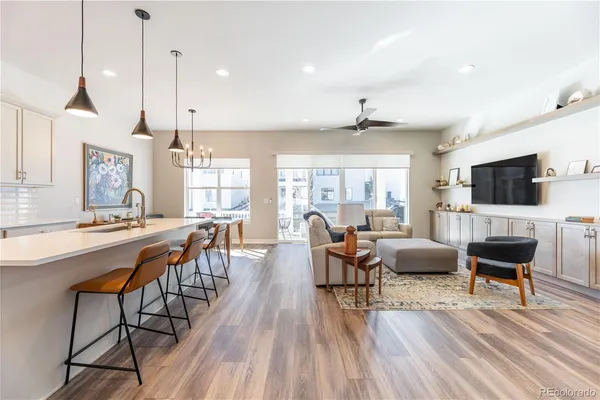 $699,000 | 124 Kitselman Drive, Castle Rock, CO 80104