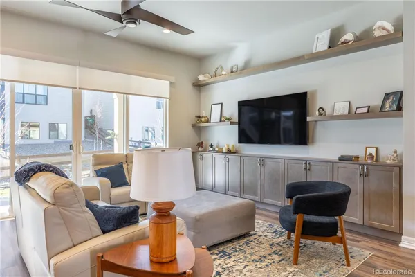 $699,000 | 124 Kitselman Drive, Castle Rock, CO 80104