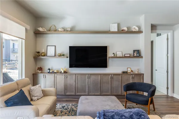 $699,000 | 124 Kitselman Drive, Castle Rock, CO 80104