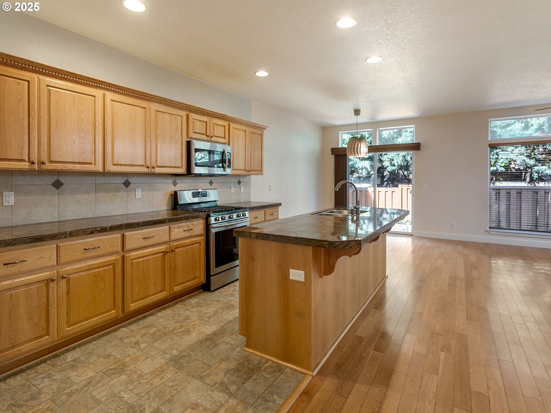 16645 Southwest 134th Terrace Portland, OR 97224 - Photo 11 of 45