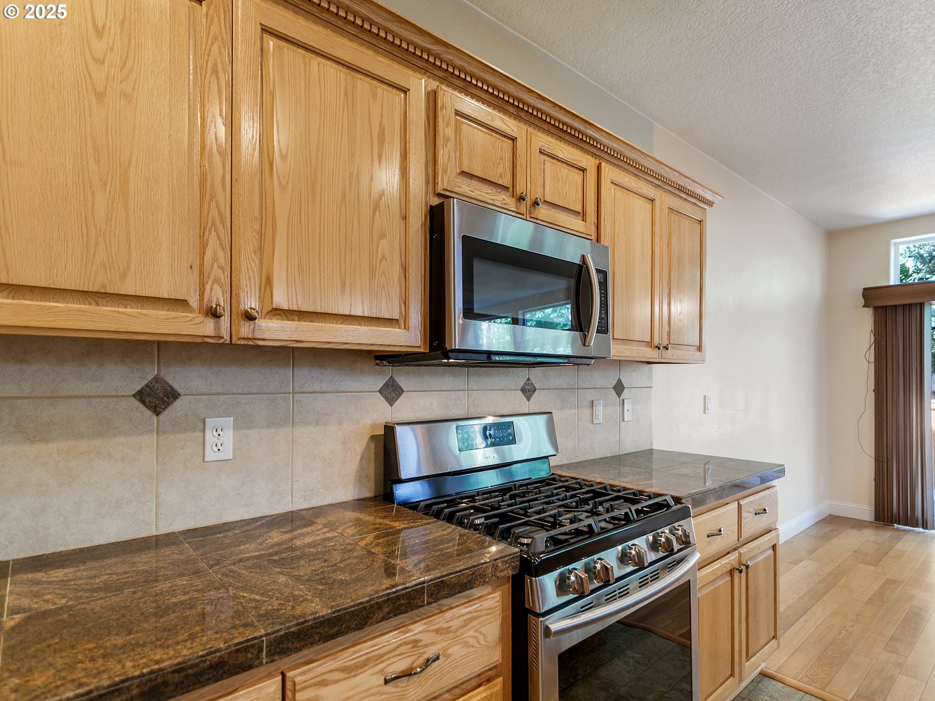 16645 Southwest 134th Terrace Portland, OR 97224 - Photo 12 of 45