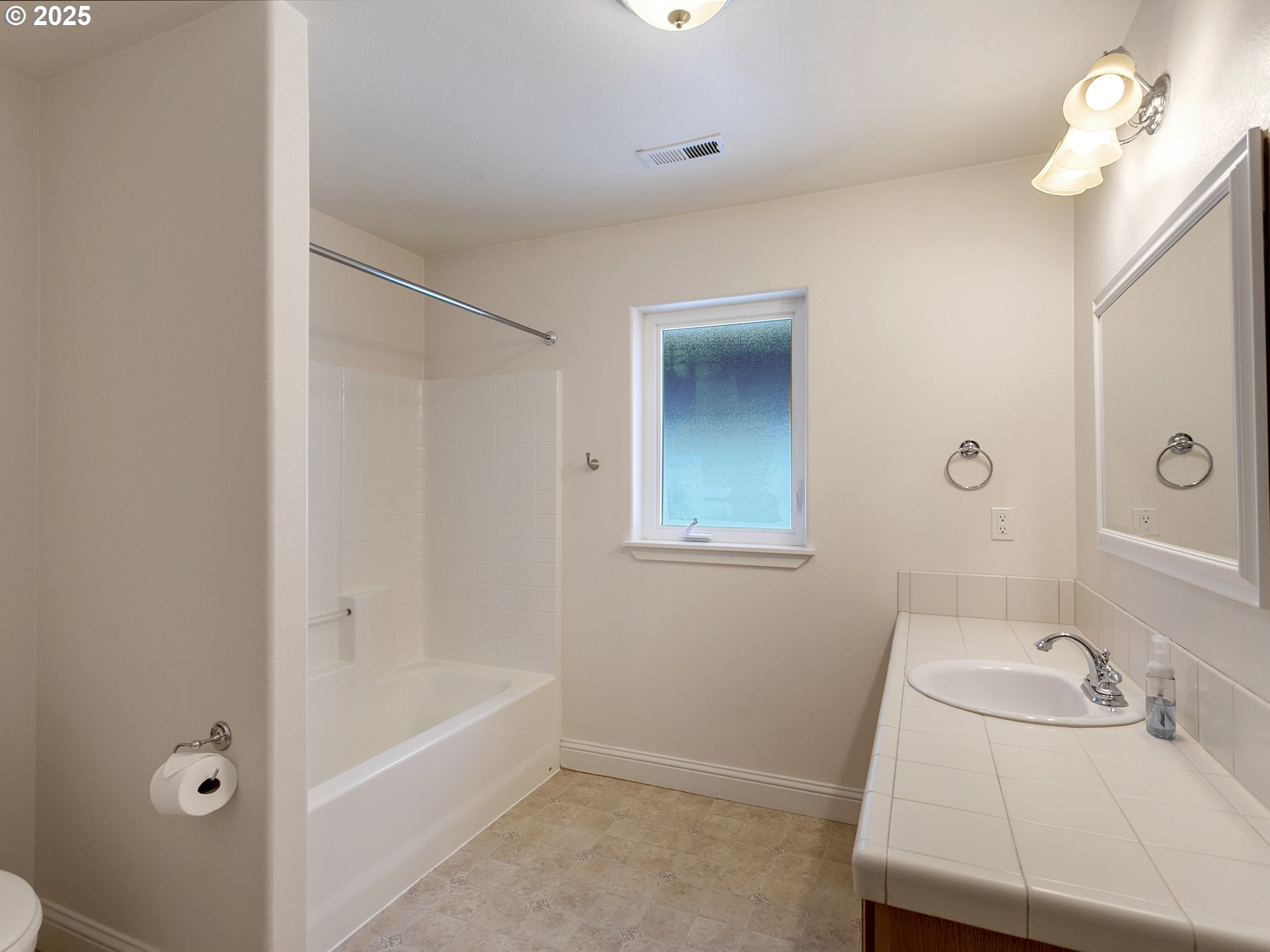 16645 Southwest 134th Terrace Portland, OR 97224 - Photo 28 of 45