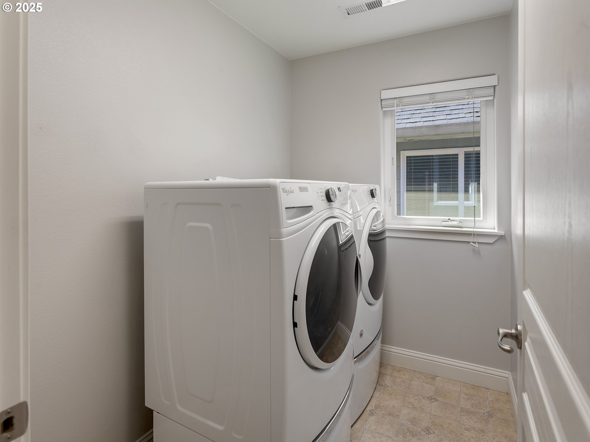16645 Southwest 134th Terrace Portland, OR 97224 - Photo 31 of 45