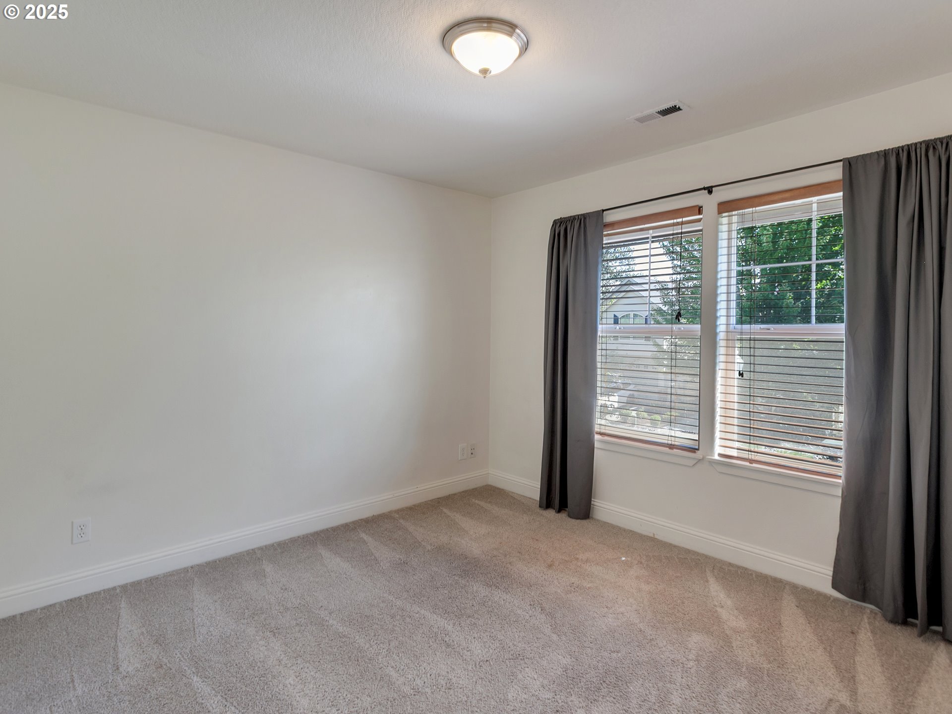16645 Southwest 134th Terrace Portland, OR 97224 - Photo 34 of 45