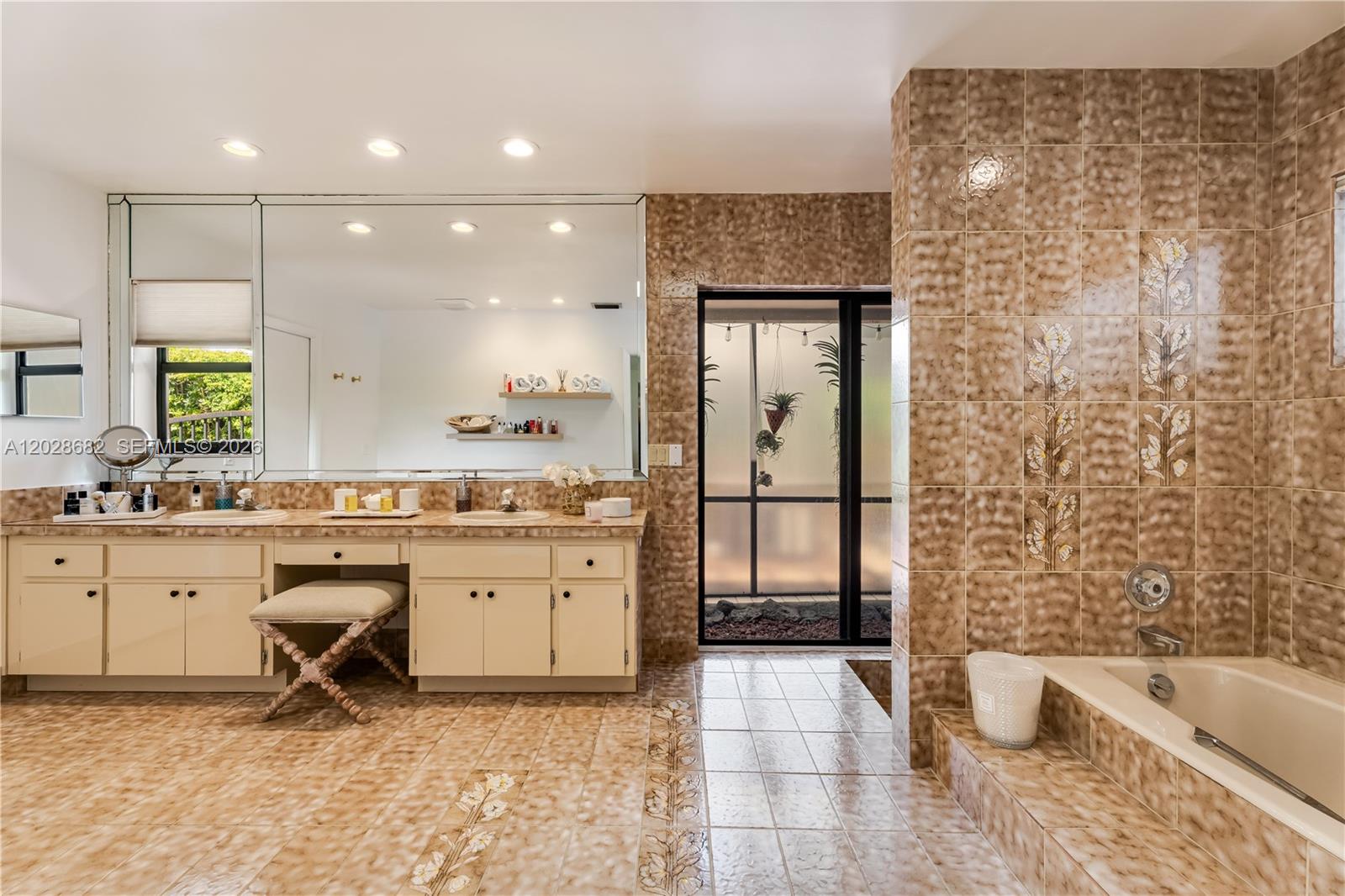 12926 Southwest 104th Place Miami, FL 33176 - Photo 41 of 88
