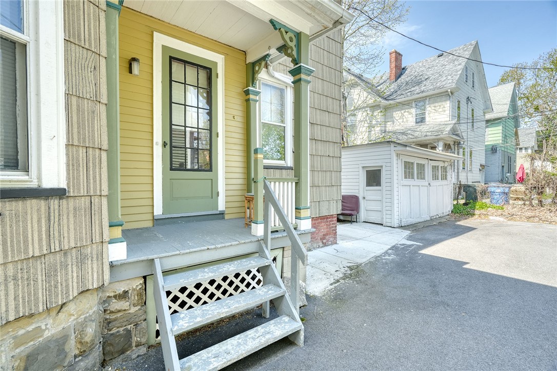 485 Meigs Street Rochester, NY 14607 - Photo 4 of 41 Lower Apt Entrance Current Furnish Finder)