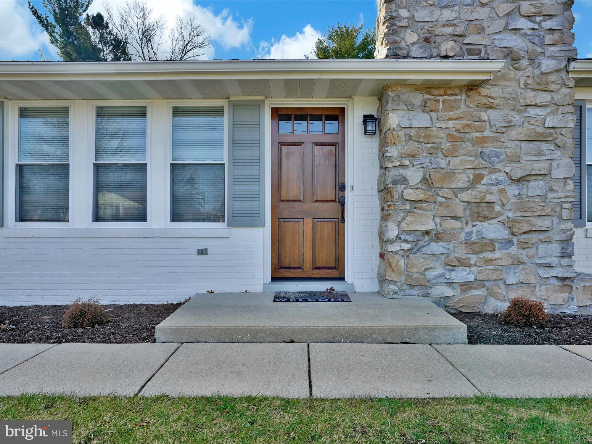 3560 Sycamore Road Dover, PA 17315 - Photo 4 of 25 Gallery Image 4