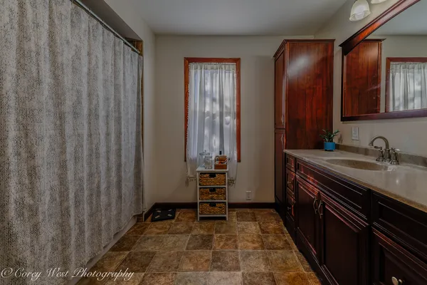 $394,900 | 533 Bethany Road, Sycamore, IL 60178