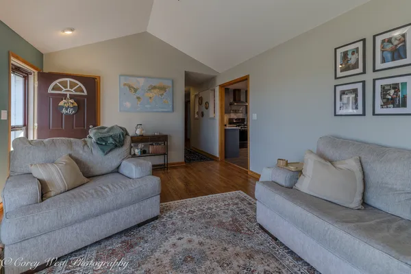 $394,900 | 533 Bethany Road, Sycamore, IL 60178