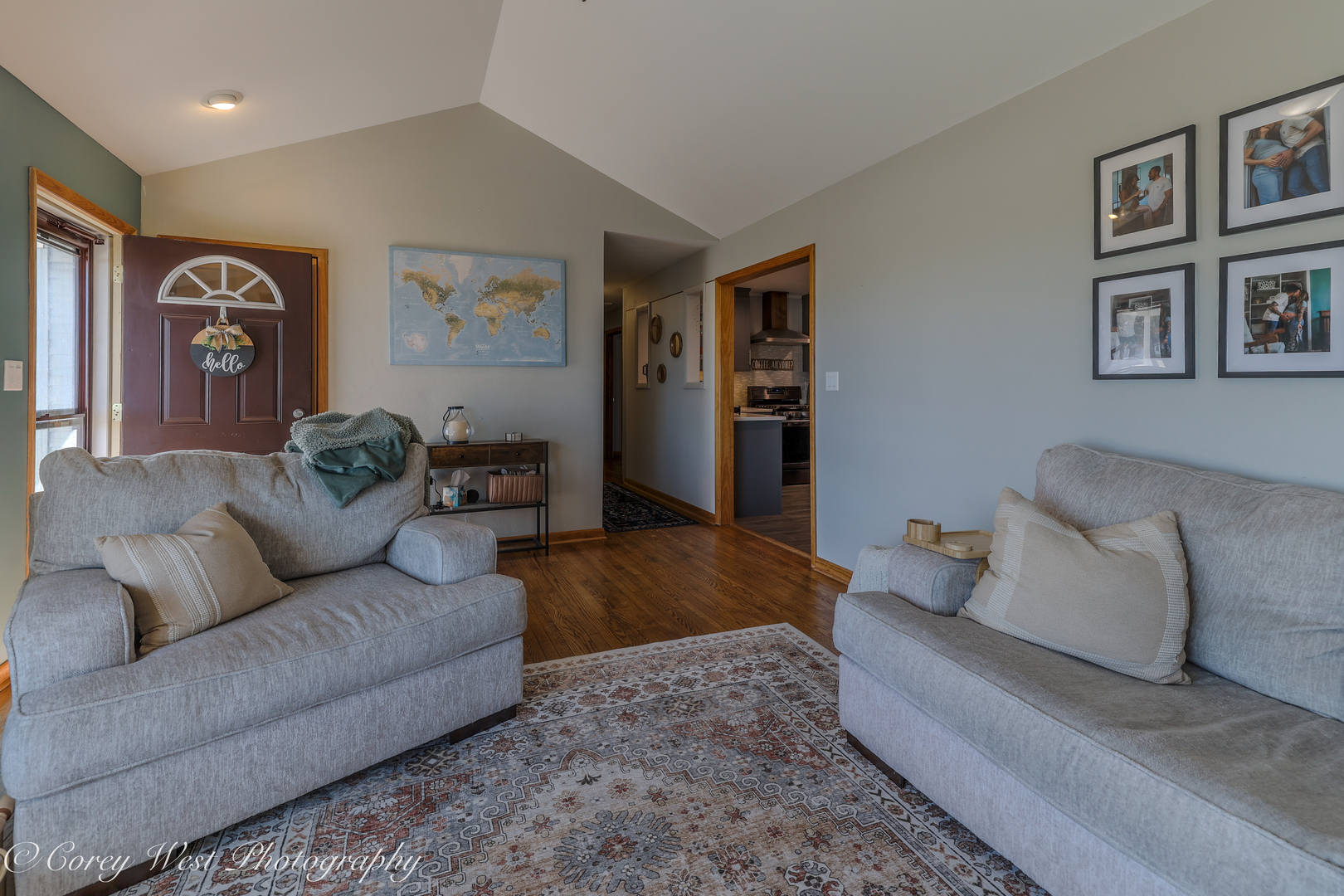 533 Bethany Road Sycamore, IL 60178 - Photo 3 of 44