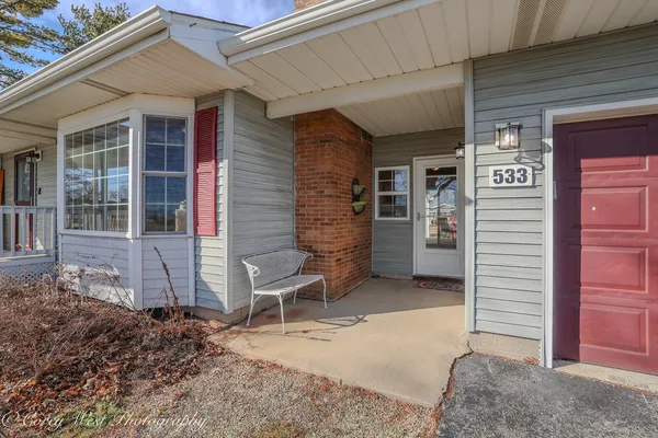 $394,900 | 533 Bethany Road, Sycamore, IL 60178