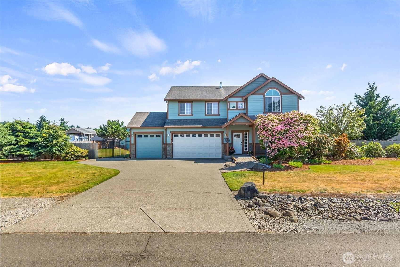 4819 181st Lane Southwest Rochester, WA 98579 - Photo 2 of 33