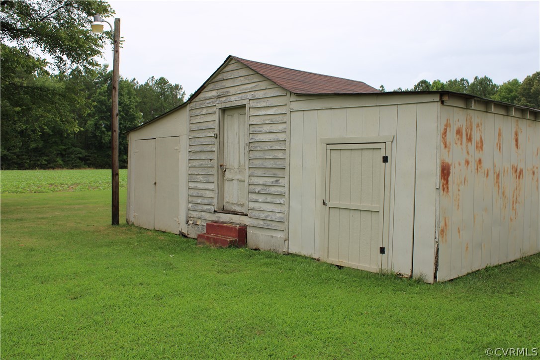 20185 Frog Level Road Ruther Glen, VA 22546 - Photo 10 of 22 Gallery Image 10