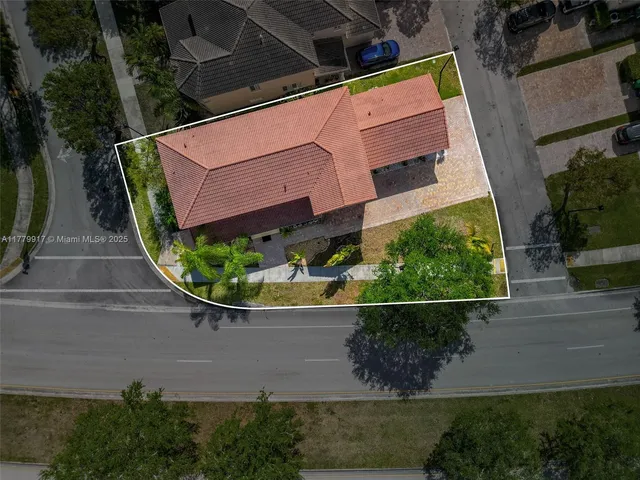 $592,000 | 13990 Southwest 274th Terrace, Homestead, FL 33032