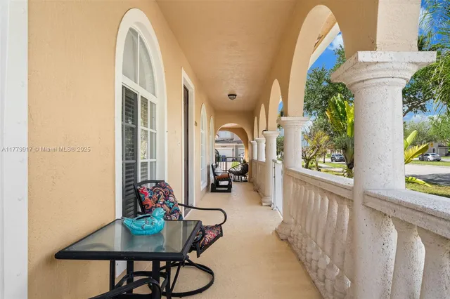 $592,000 | 13990 Southwest 274th Terrace, Homestead, FL 33032