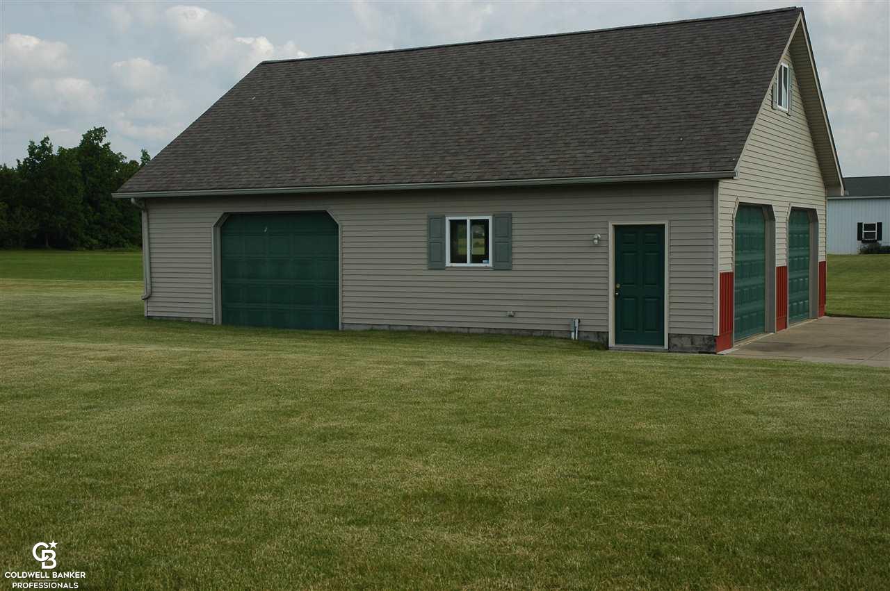 2077 Riley Center Road Memphis, MI 48041 - Photo 15 of 60 31352582-14.JPG