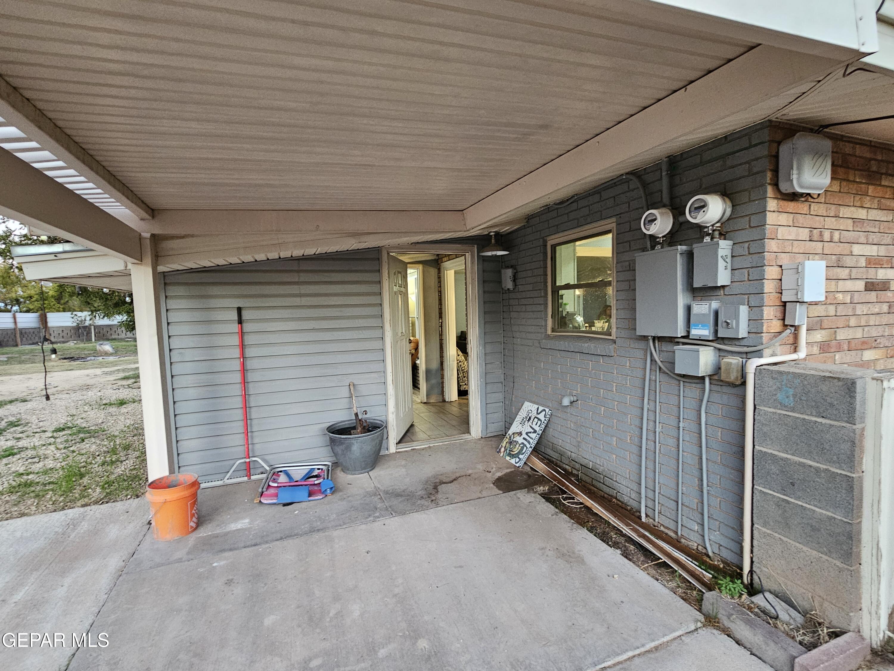 1400 San Andres Drive Las Cruces, NM 88007 - Photo 38 of 47 an outdoor space view with a sitting space