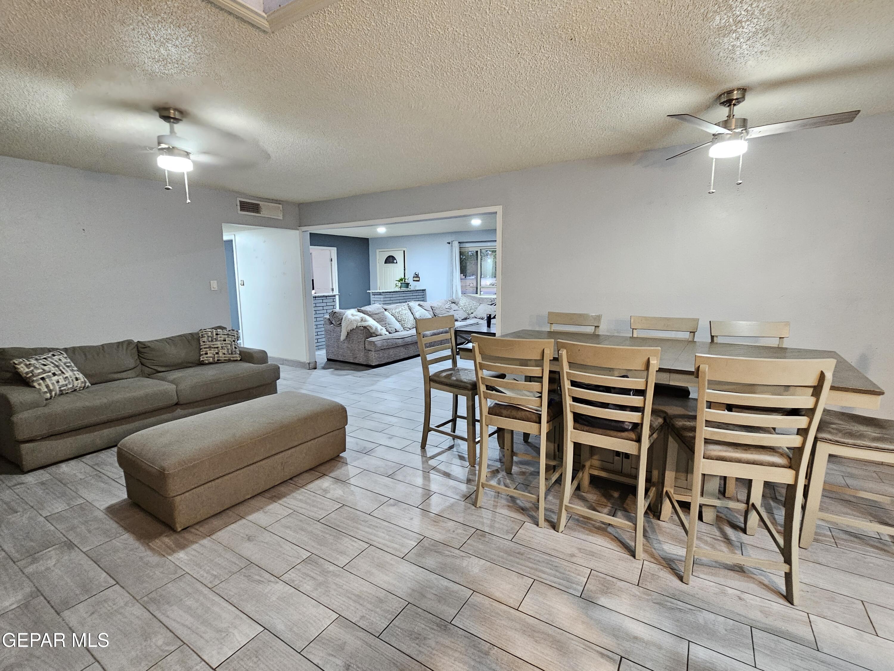 1400 San Andres Drive Las Cruces, NM 88007 - Photo 9 of 47 a view of a dining room with furniture