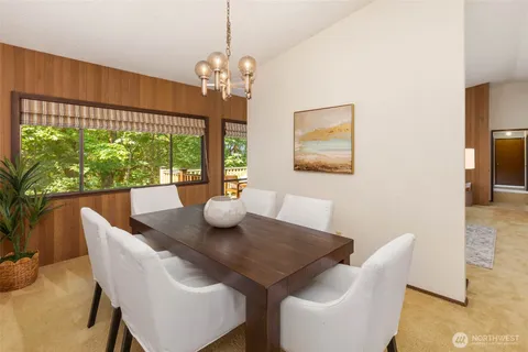 $1,575,000 | 14724 Southeast 49th Street, Bellevue, WA 98006