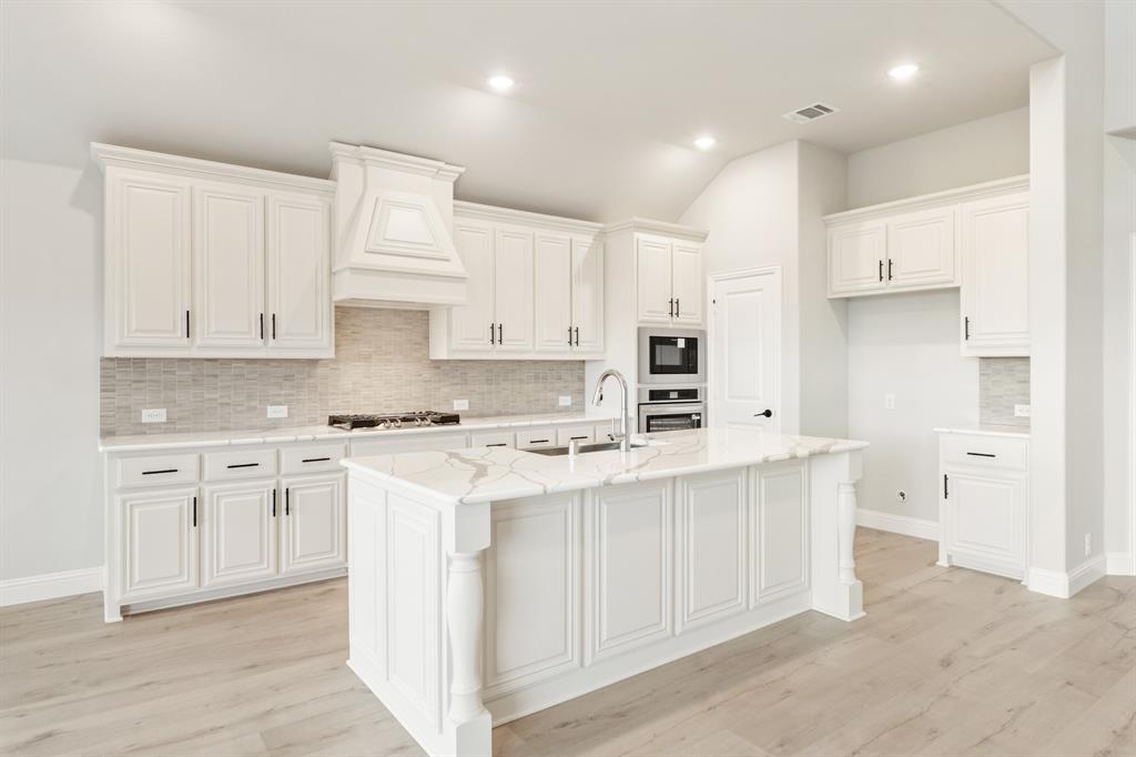 2712 Railway Street Forney, TX 75126 - Photo 13 of 34