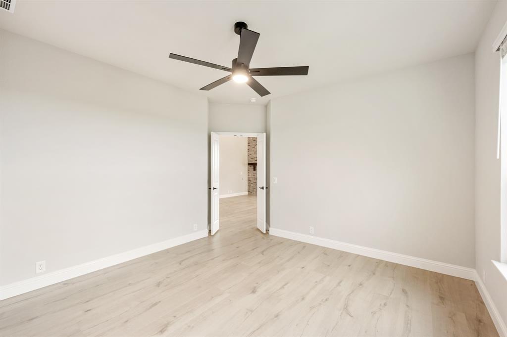 2712 Railway Street Forney, TX 75126 - Photo 18 of 34