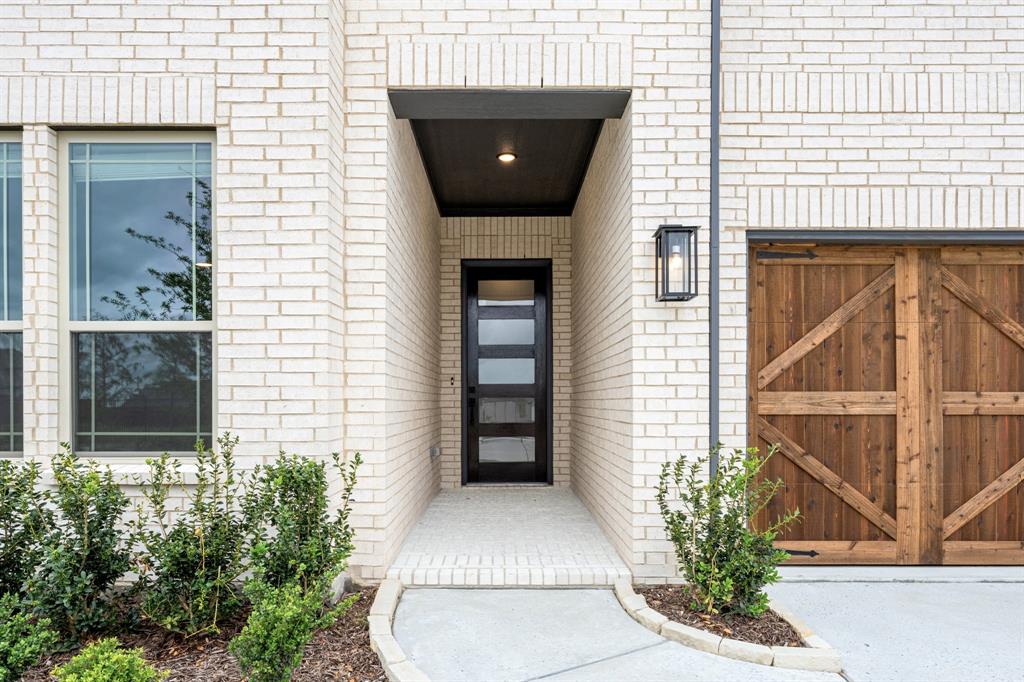 2712 Railway Street Forney, TX 75126 - Photo 4 of 34